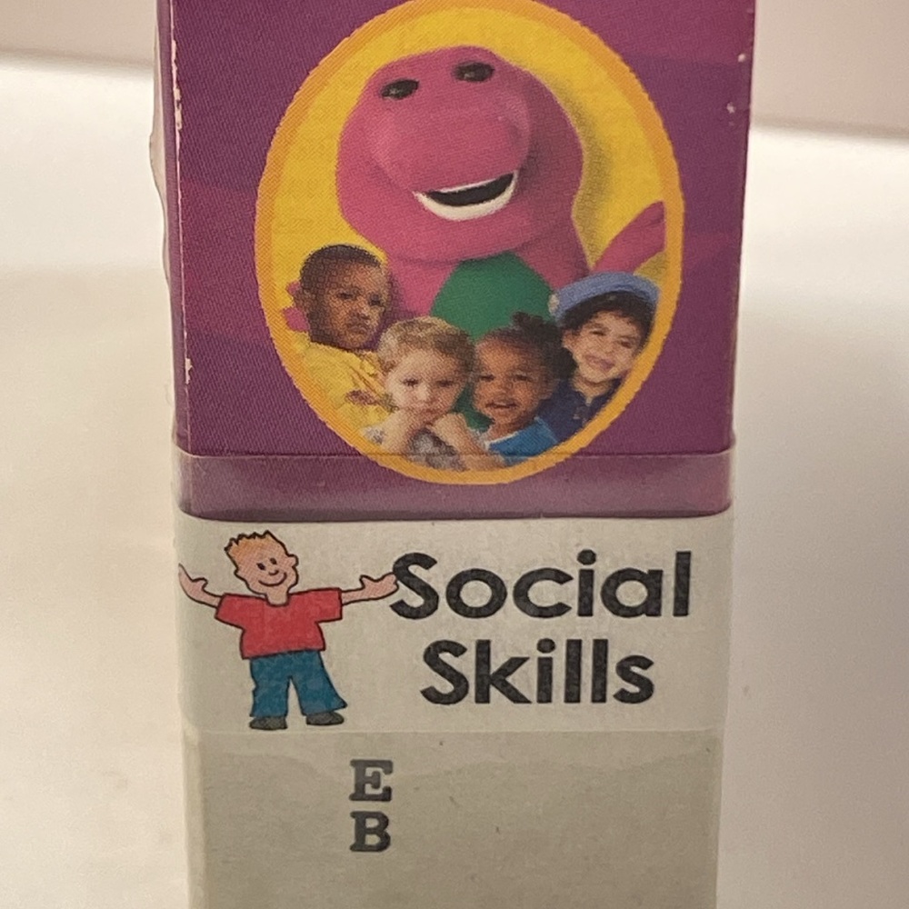 RARE- VHS Barney Happy Mad Silly
Sad Video Tape Face to Feelings - Picture 4 of 9